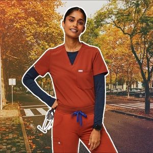 FIGS Auburn Scrub Set